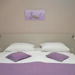 Couette-café Vukusic 3*