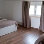 Vukusic Couette-café