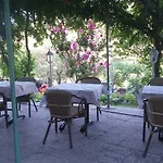 Vukusic Couette-café 3*