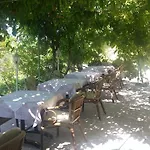 Couette-café Vukusic 3*