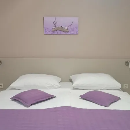 Bed and breakfast Vukusic 3*