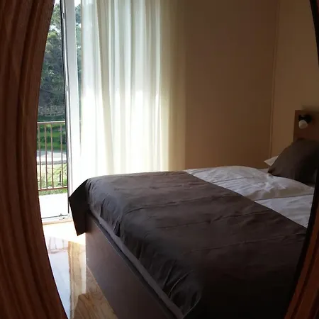 Bed & Breakfast Vukusic Rab Town