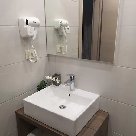 Bed & Breakfast Vukusic Rab Town