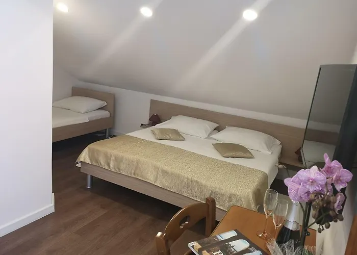 Vukusic Nocleg ze śniadaniem Rab Town